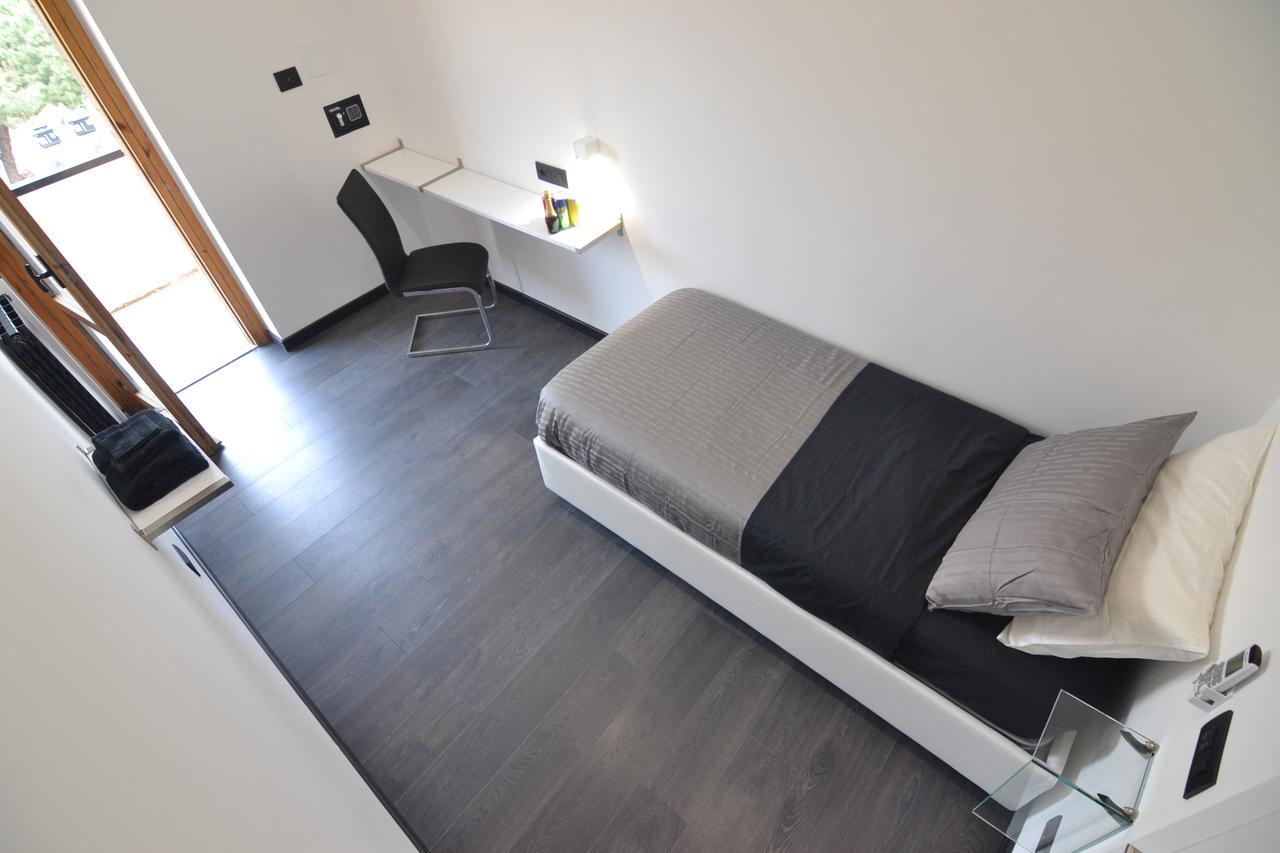 Ff B&B Roma Ngoại thất bức ảnh
