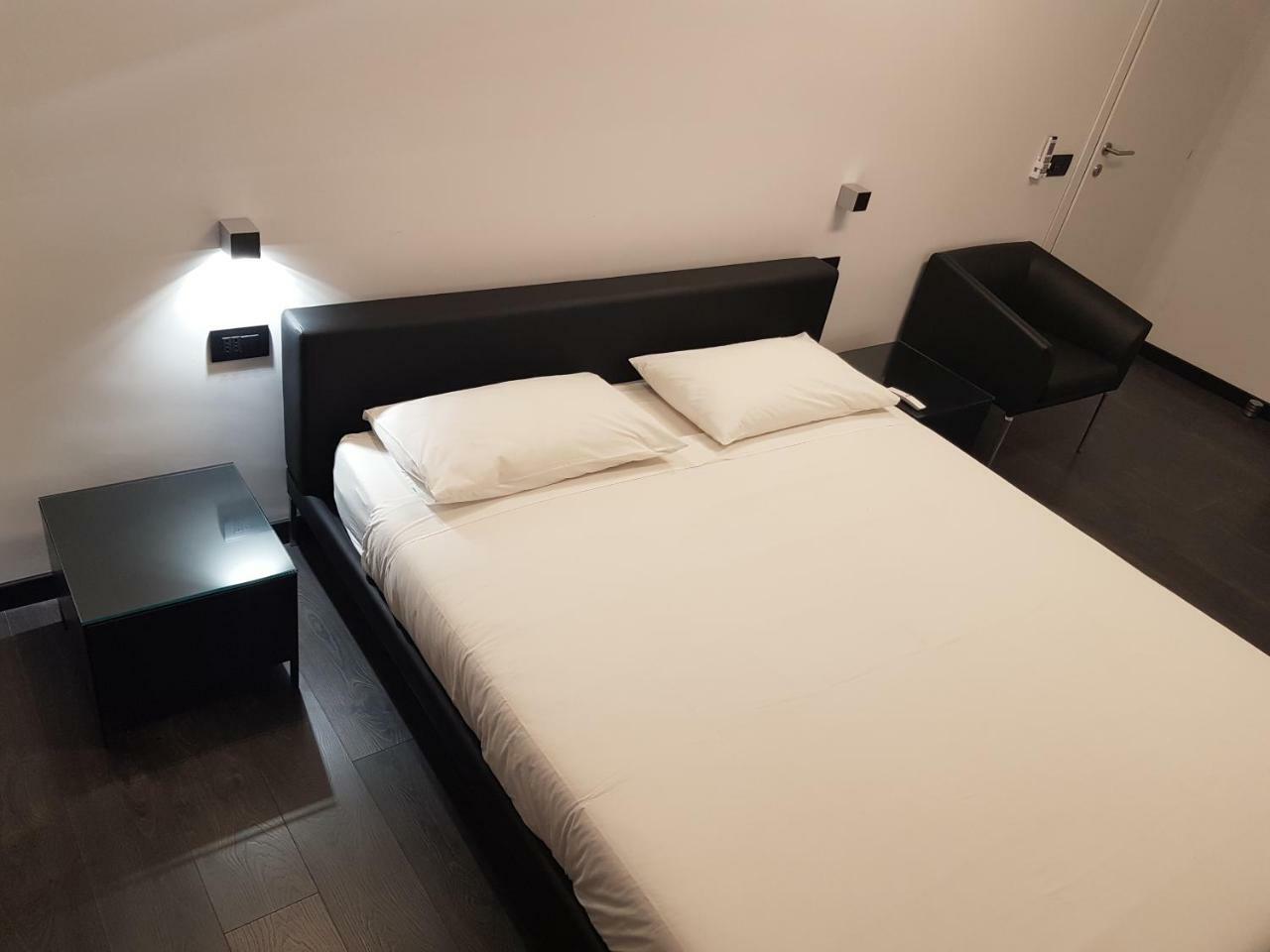 Ff B&B Roma Ngoại thất bức ảnh